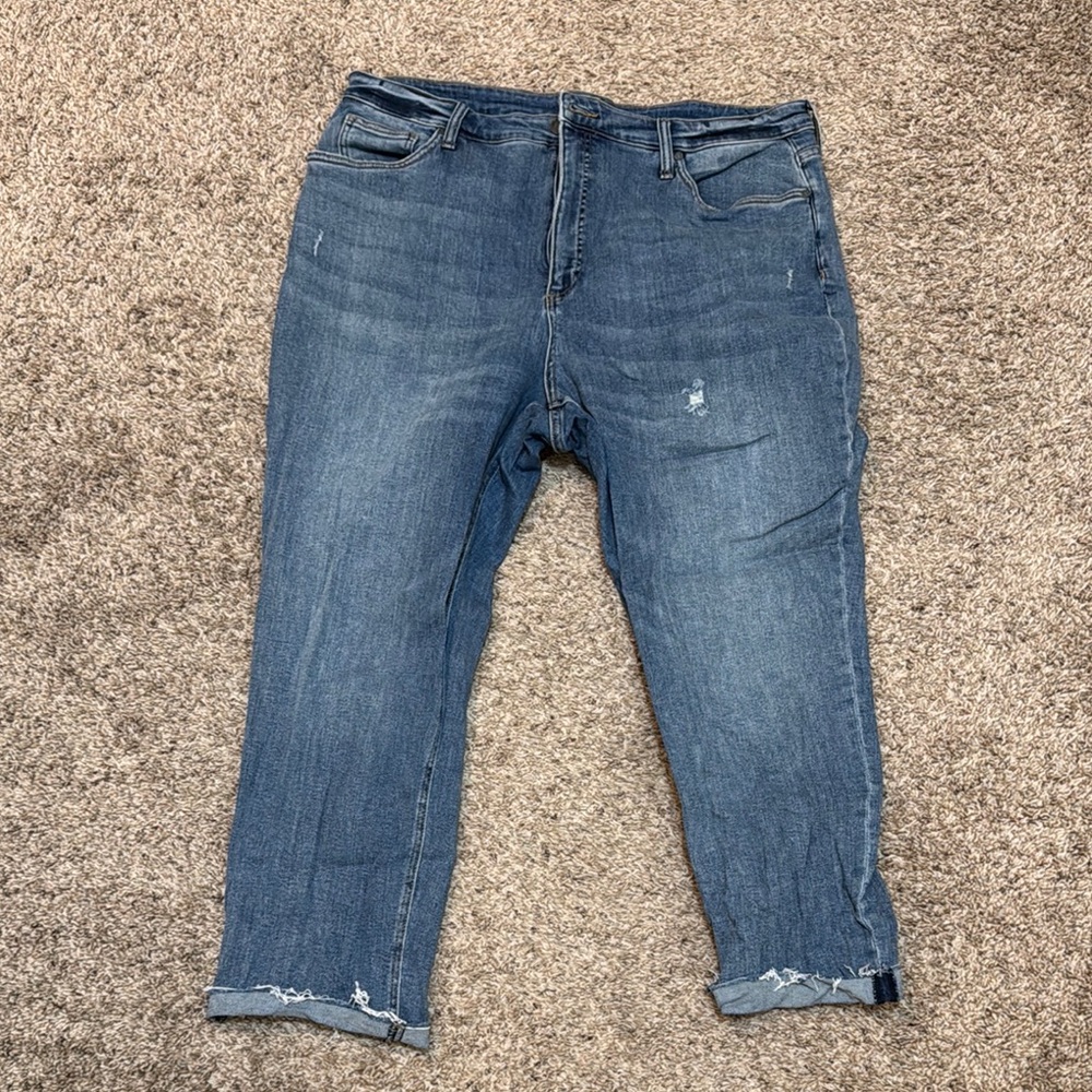 Kut from the Kloth Blue Ankle Cropped Jeans